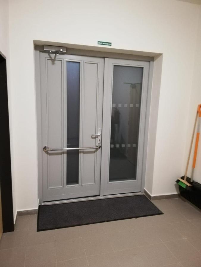 Apartmany Ricky Ii. Bagian luar foto